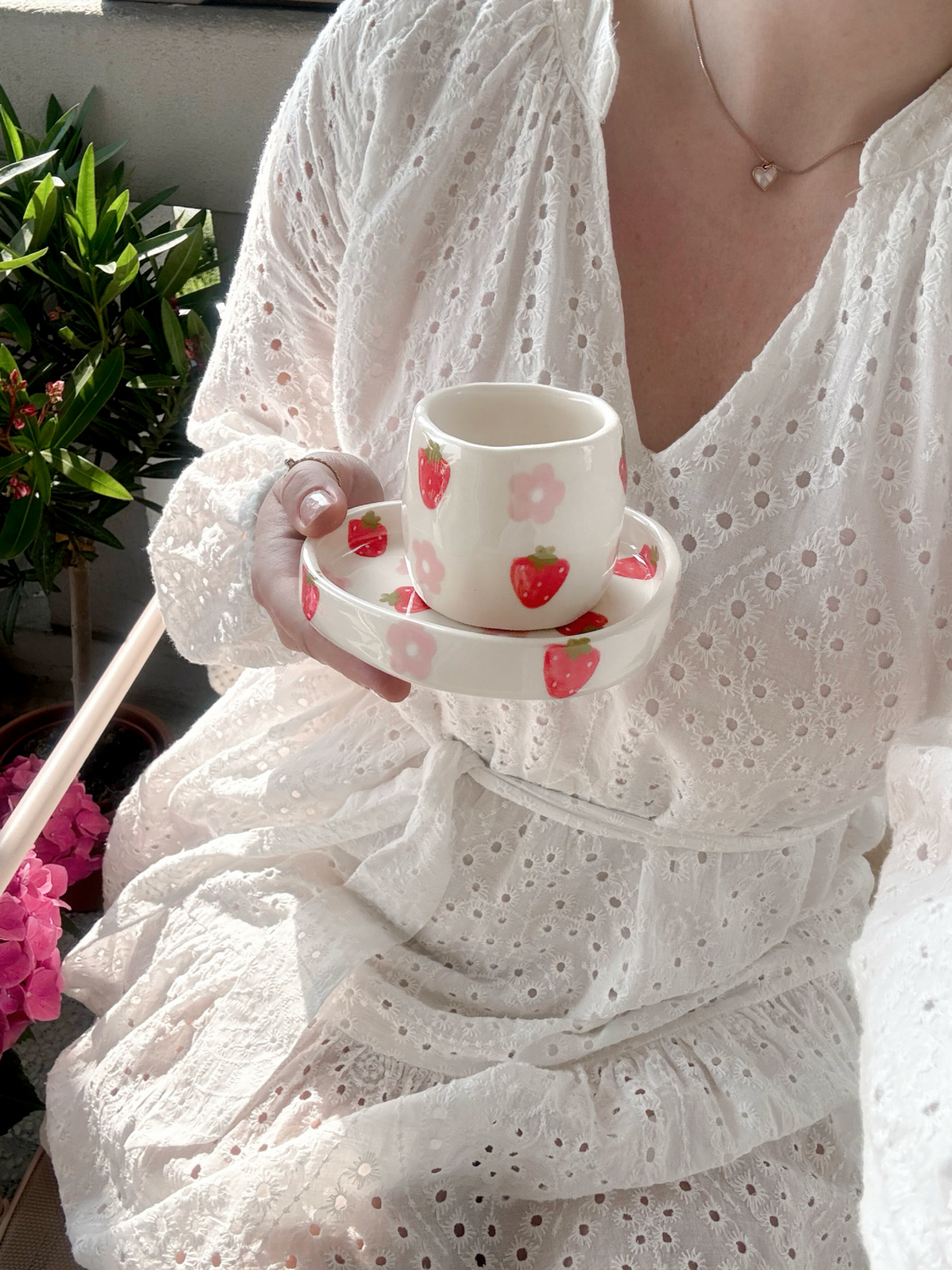 Strawberry espresso set