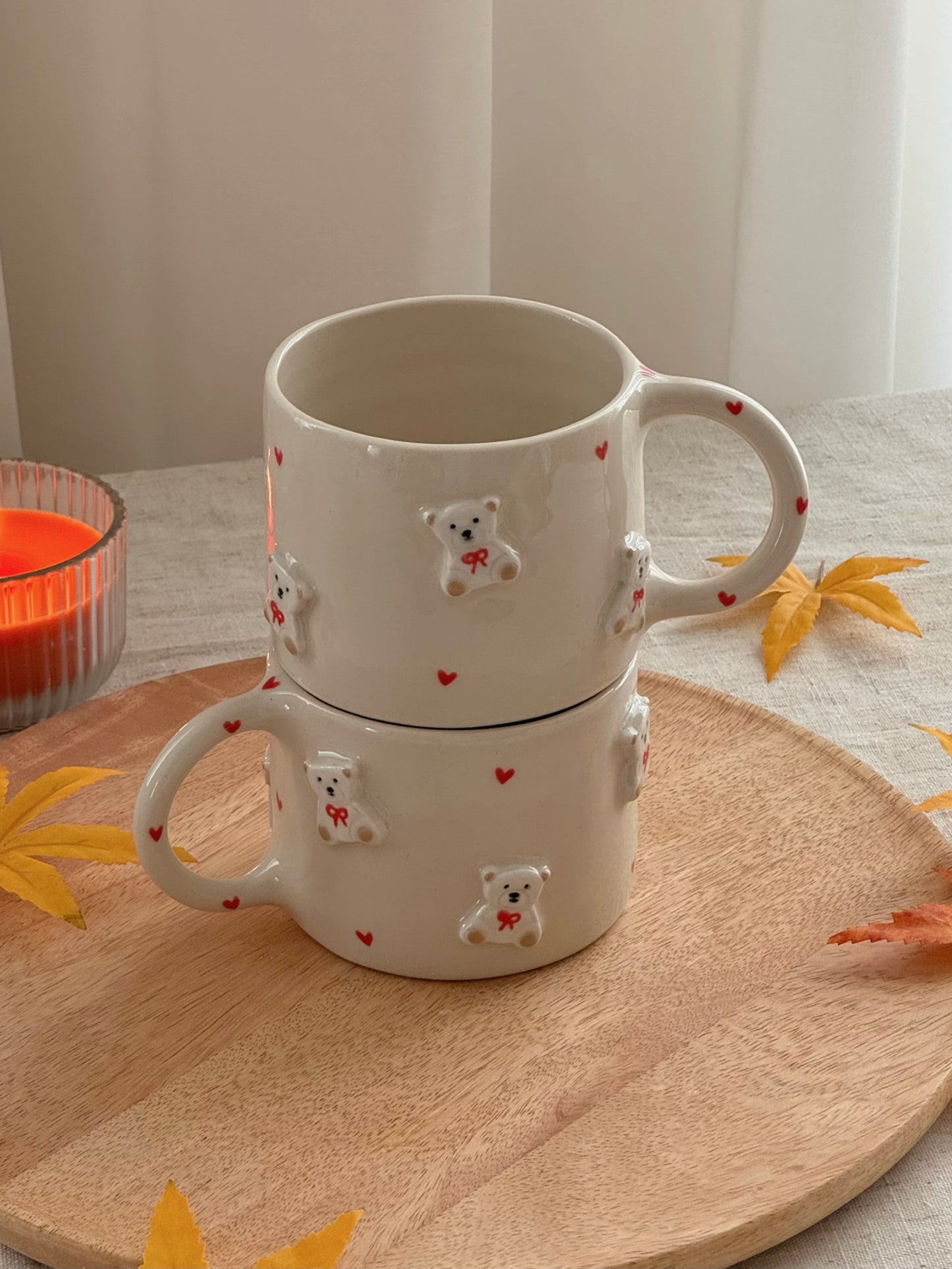 Mug with white teddy bears