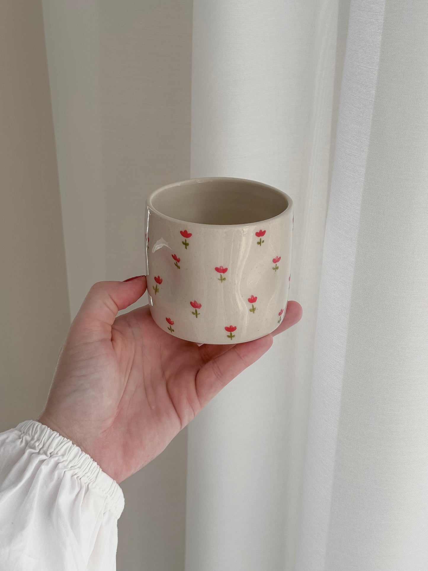 Cup with red tulips II
