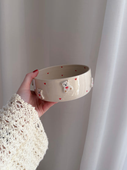 Bowl with white teddy bears