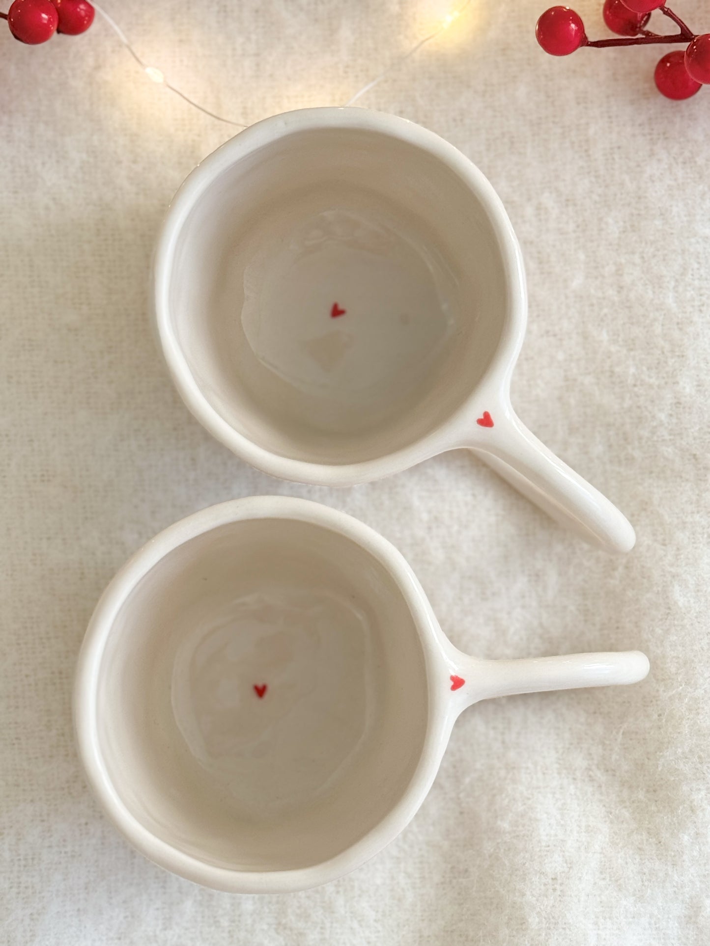 Mug with tiny hearts